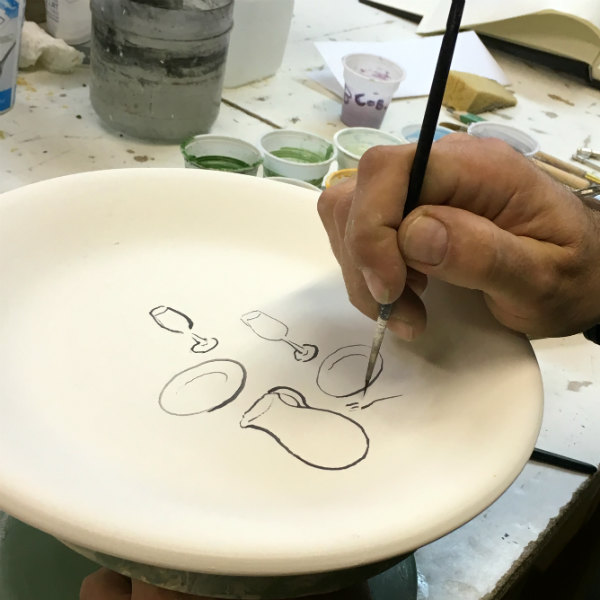 Italian Summers plate Tavola sul Mare ceramic plate handpainted by Claudio Assandri, design by Lisa van de Pol. Italian style ceramic plates