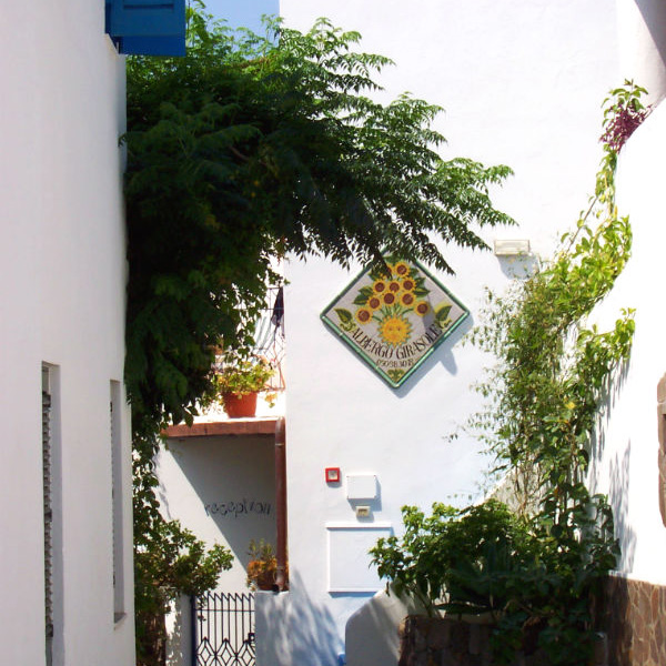 Panarea island, little Panarea street, Photo by Lisa van de Pol, Italian Summers