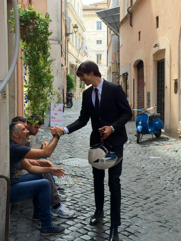 Vespa in Rome, Italian Streetlife, © photo by Lisa van de Pol